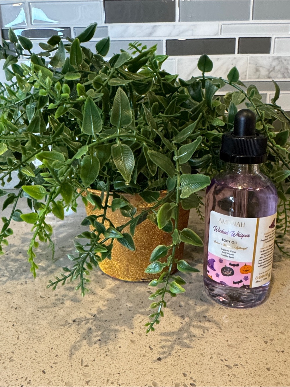 AMINNAH - Wicked Whispers Body Oil